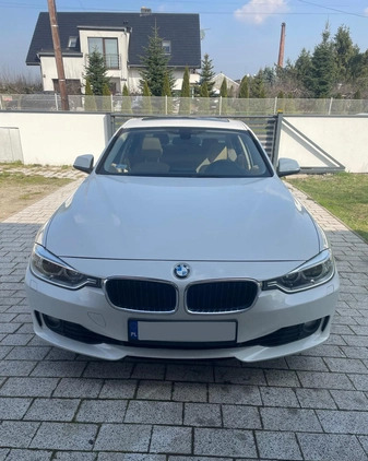 BMW Seria 3 cena 39999 przebieg: 123000, rok produkcji 2013 z Wrocław małe 121